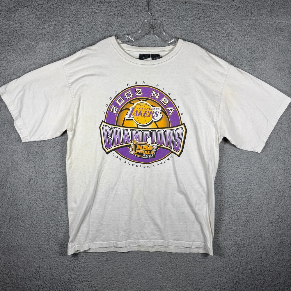 Y2K Los Angeles Lakers 2002 NBA Finals Champions Graphic T-Shirt White XL Active